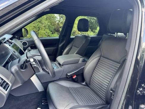 Used 2023 Land Rover Discovery S R-Dynamic AWD/4WD image 10