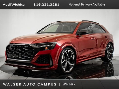Certified 2024 Audi RS Q8 image 1