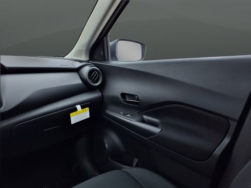 Certified 2025 Nissan Kicks Play S FWD image 14