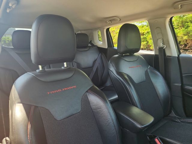 Used 2019 Jeep Compass Trailhawk AWD/4WD image 22