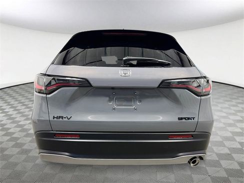 New 2026 Honda HR-V Sport image 5