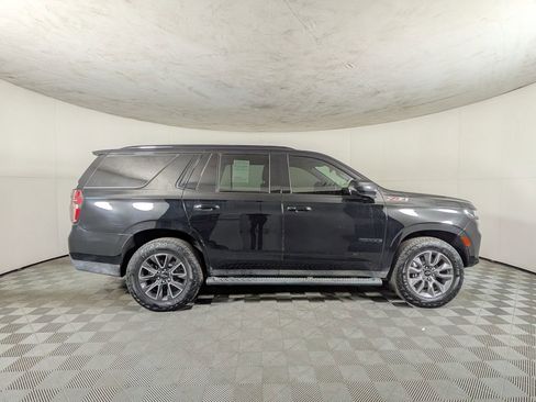 Used 2021 Chevrolet Tahoe Z71 w/ Z71 Signature Package image 6