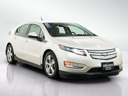 Used 2013 Chevrolet Volt Premium w/ Premium Trim Package FWD image 7