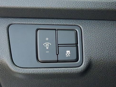 Used 2022 Hyundai Accent SEL image 25