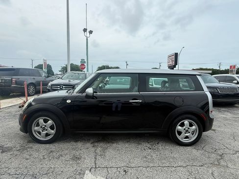 Used 2011 MINI Cooper Clubman FWD image 2