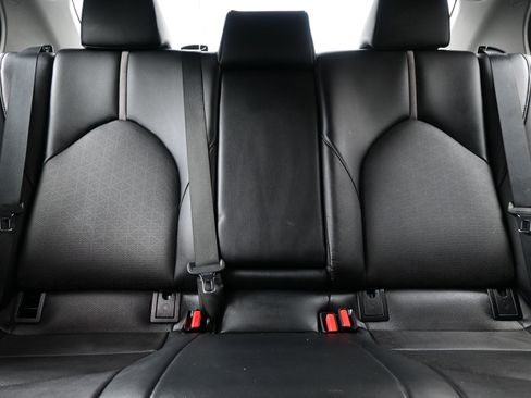 Used 2023 Toyota Camry XSE image 16