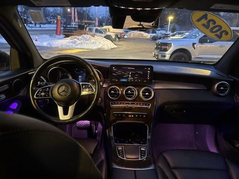 Used 2021 Mercedes-Benz GLC 300 GLC 300 image 22
