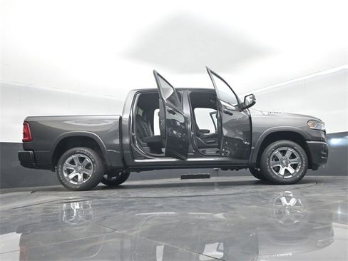 New 2026 RAM 1500 4x4 Crew Cab image 70