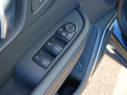 Used 2025 Buick Enclave Preferred image 16