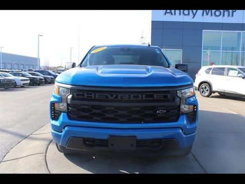 Used 2022 Chevrolet Silverado 1500 Custom w/ LPO, Dark Essentials Package AWD/4WD image 2