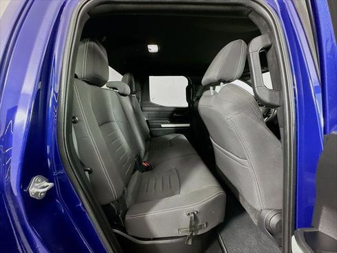 Certified 2024 Toyota Tacoma TRD Off-Road AWD/4WD image 25