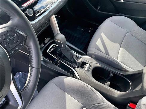 Used 2025 Toyota Corolla Cross AWD Hybrid image 15