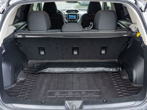 Used 2021 Subaru Crosstrek 2.0i Premium w/ Moonroof Package image 18