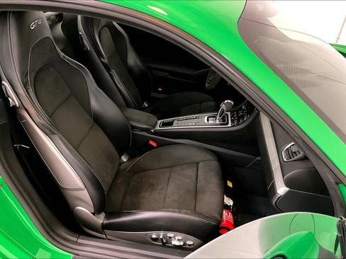 Used 2022 Porsche 718 Cayman GT4 image 14