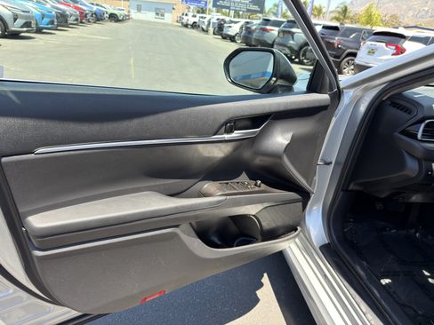 Used 2024 Toyota Camry SE w/ Convenience Package FWD image 21
