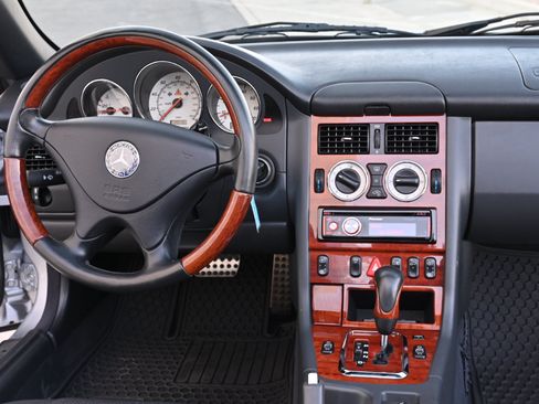 Used 2002 Mercedes-Benz SLK 320 image 21