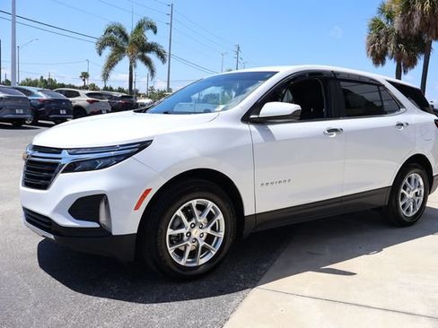 Used 2022 Chevrolet Equinox LT FWD image 4