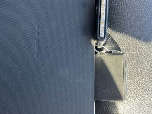 Used 2023 Volvo XC90 T8 Plus w/ Protection Package image 4