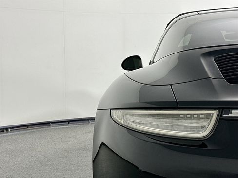 Used 2016 Porsche 911 Targa 4 GTS image 16