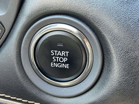 Used 2025 MAZDA CX-90 3.3 Turbo S w/ Premium Package image 33