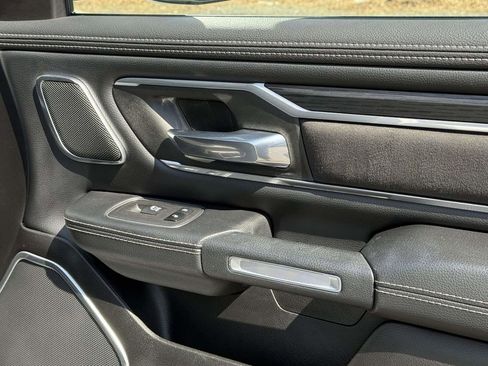 Used 2023 RAM 1500 Laramie AWD/4WD image 9