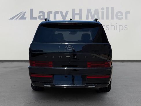Used 2024 Hyundai Santa Fe Calligraphy FWD image 4