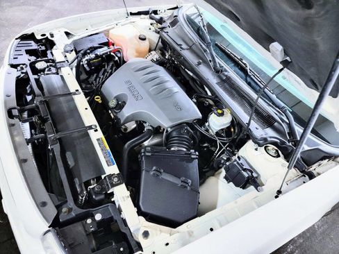 Used 2002 Buick Le Sabre Limited w/ Driver Confidence Pkg image 14