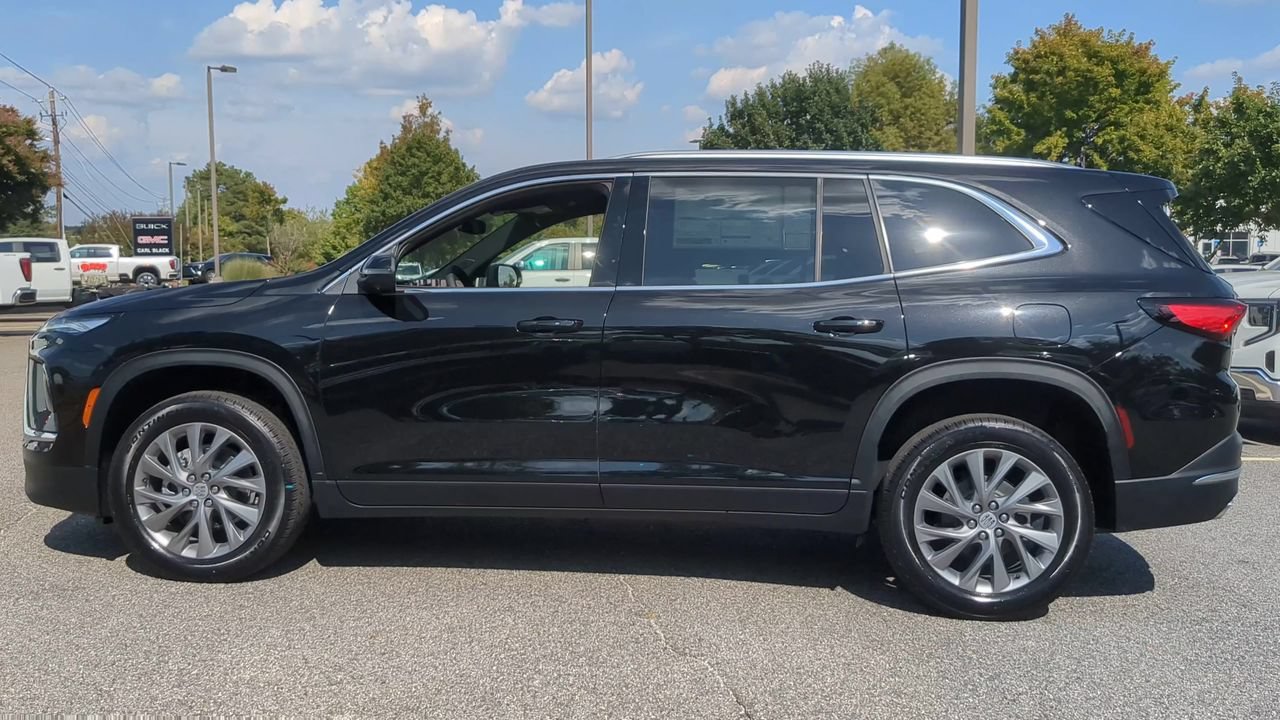 Used 2026 Buick Enclave Preferred FWD image 5