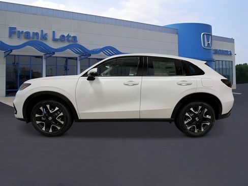 New 2026 Honda HR-V EX-L image 2