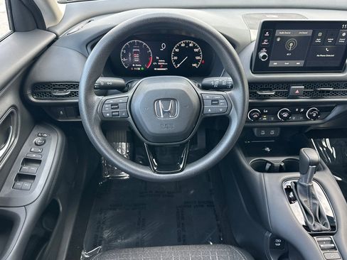 Certified 2026 Honda HR-V LX image 15