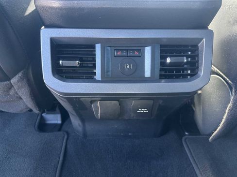 Used 2024 Ford F350 Lariat w/ Lariat Ultimate Package image 32