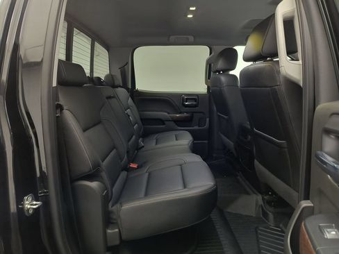 Used 2018 GMC Sierra 1500 SLT AWD/4WD image 29