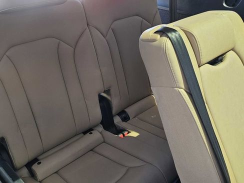 Used 2020 Audi Q7 3.0T Premium Plus AWD/4WD image 19