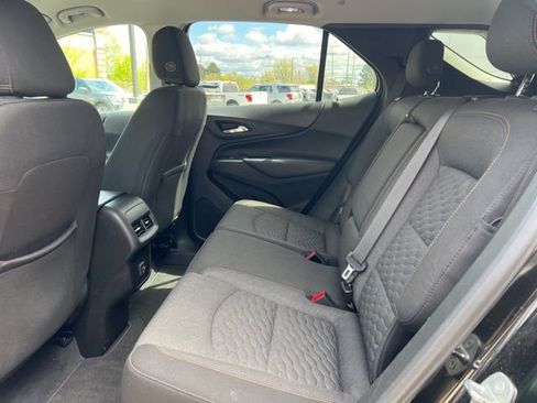 Used 2019 Chevrolet Equinox LT w/ Driver Convenience Package FWD image 17