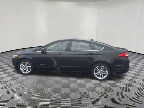 Used 2018 Ford Fusion S FWD image 8