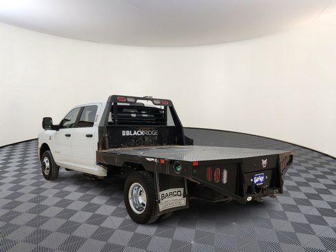 Used 2024 RAM 3500 SLT w/ Quick Order Package 2YG SLT AWD/4WD image 3