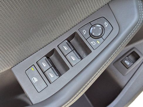 Used 2026 BMW 228i FWD image 19