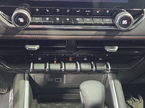 New 2026 Chevrolet Colorado Z71 w/ Technology Package image 27