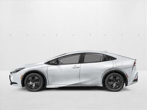 New 2026 Toyota Prius LE image 3