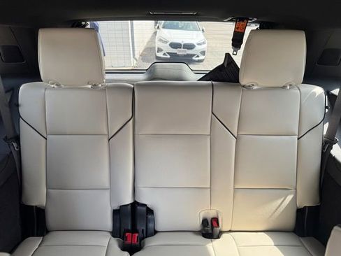 Used 2024 Cadillac Escalade Sport w/ Touring Package image 27