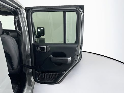 Used 2021 Jeep Wrangler Sport S w/ Sun And Sound Package image 32