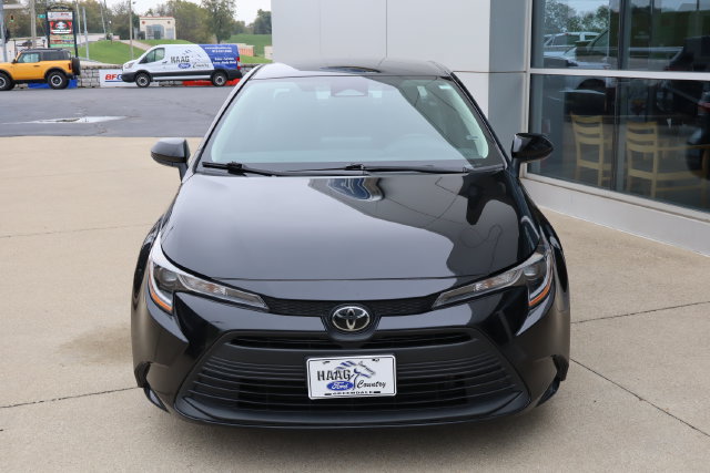 Used 2024 Toyota Corolla LE FWD image 6