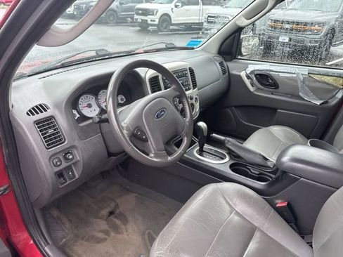 Used 2006 Ford Escape XLT AWD/4WD image 9