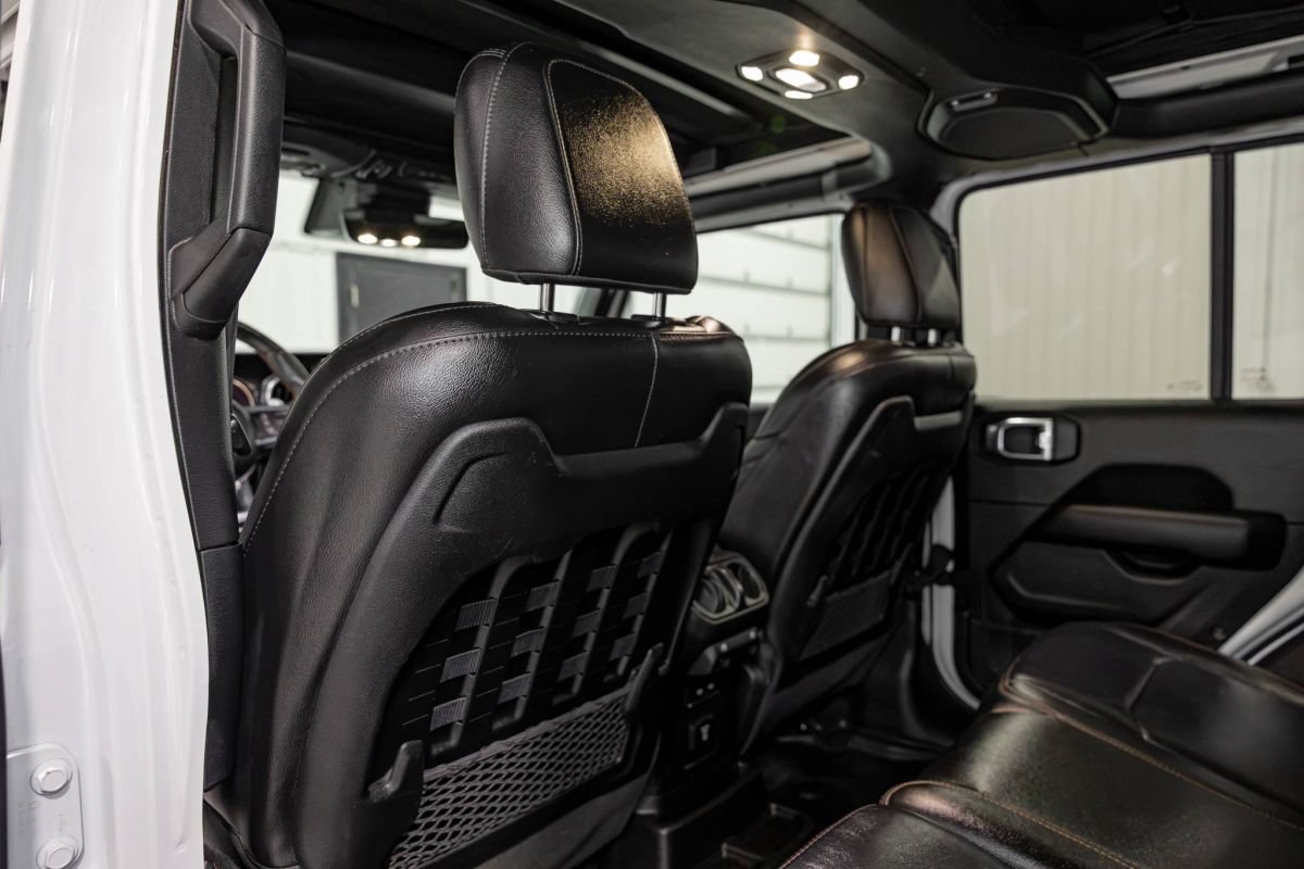 Used 2021 Jeep Wrangler Unlimited Rubicon AWD/4WD image 10
