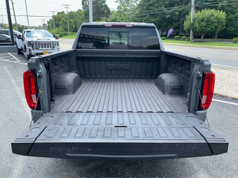Used 2020 GMC Sierra 1500 SLT w/ SLT Premium Plus Package AWD/4WD image 5