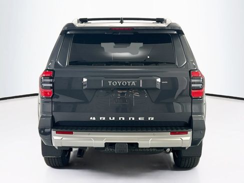 Used 2025 Toyota 4Runner Limited w/ Tow Technology Package AWD/4WD image 6