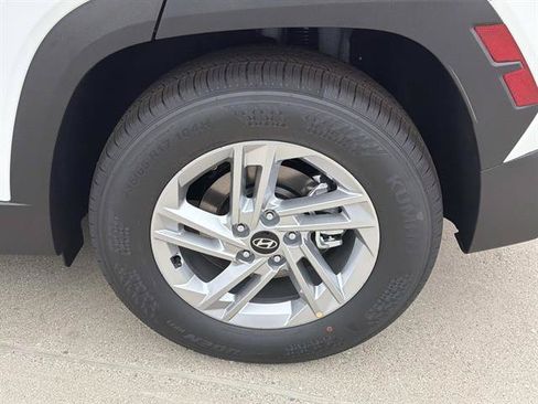 New 2026 Hyundai Tucson SE FWD image 6