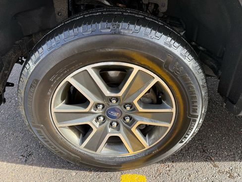 Used 2016 Ford F150 XLT w/ Equipment Group 301A Mid image 9