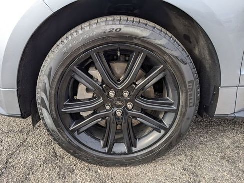 Used 2024 Ford Edge ST-Line image 16