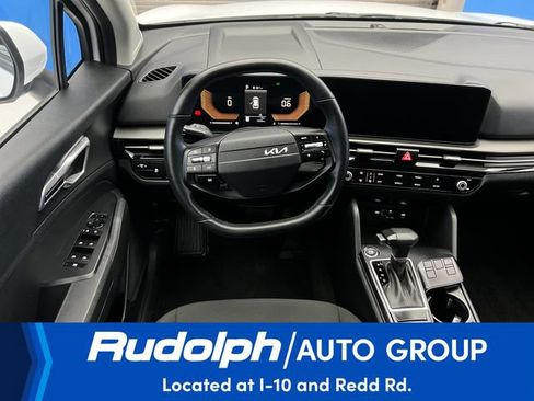 Used 2026 Kia Sportage LX FWD image 13